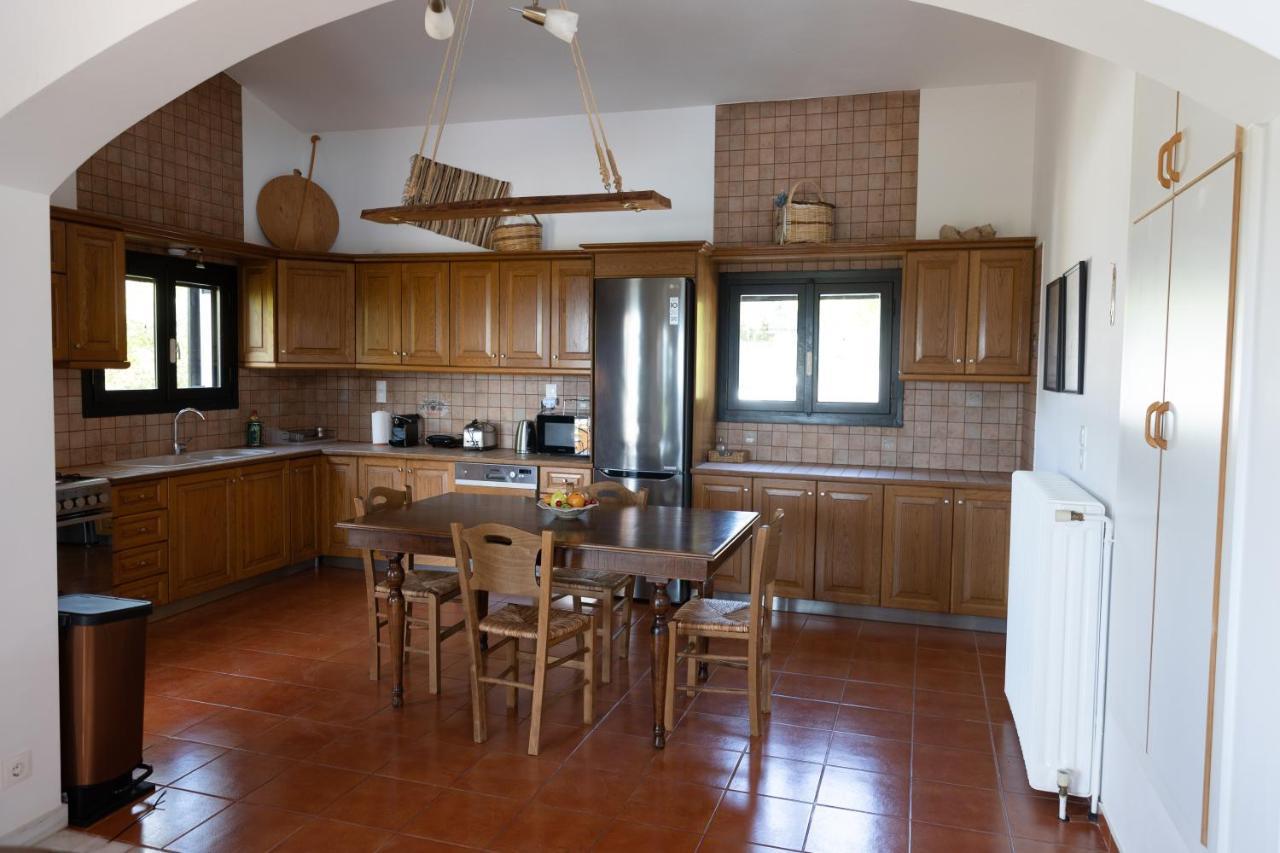 Kouvelia Country Home Luxury Villa Rental Nerotrivia Exterior photo
