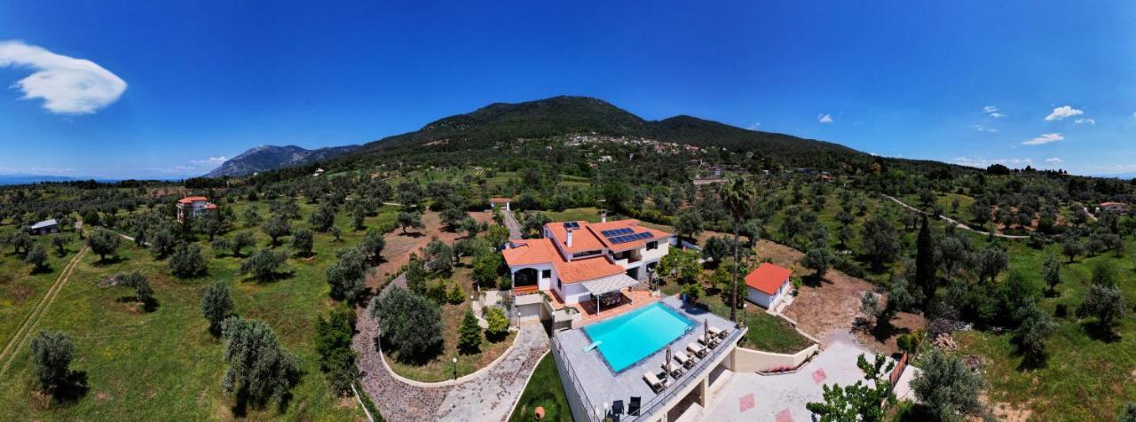 Kouvelia Country Home Luxury Villa Rental Nerotrivia Exterior photo